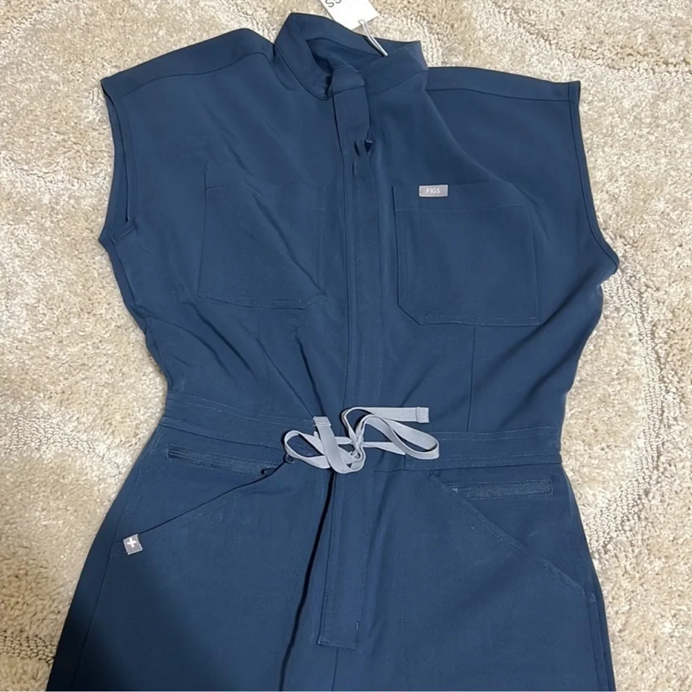 FIGS Dark Harbor Rafaela - Cargo Scrub Jumpsuit- 2XL / Dark Harbor - Picture 3 of 7